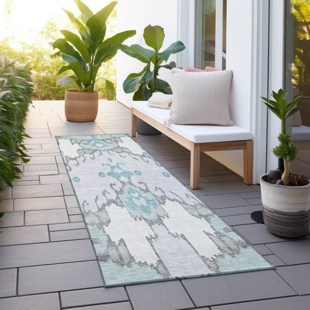 Machine Washable Indoor/ Outdoor Chantille Boho Global Rug