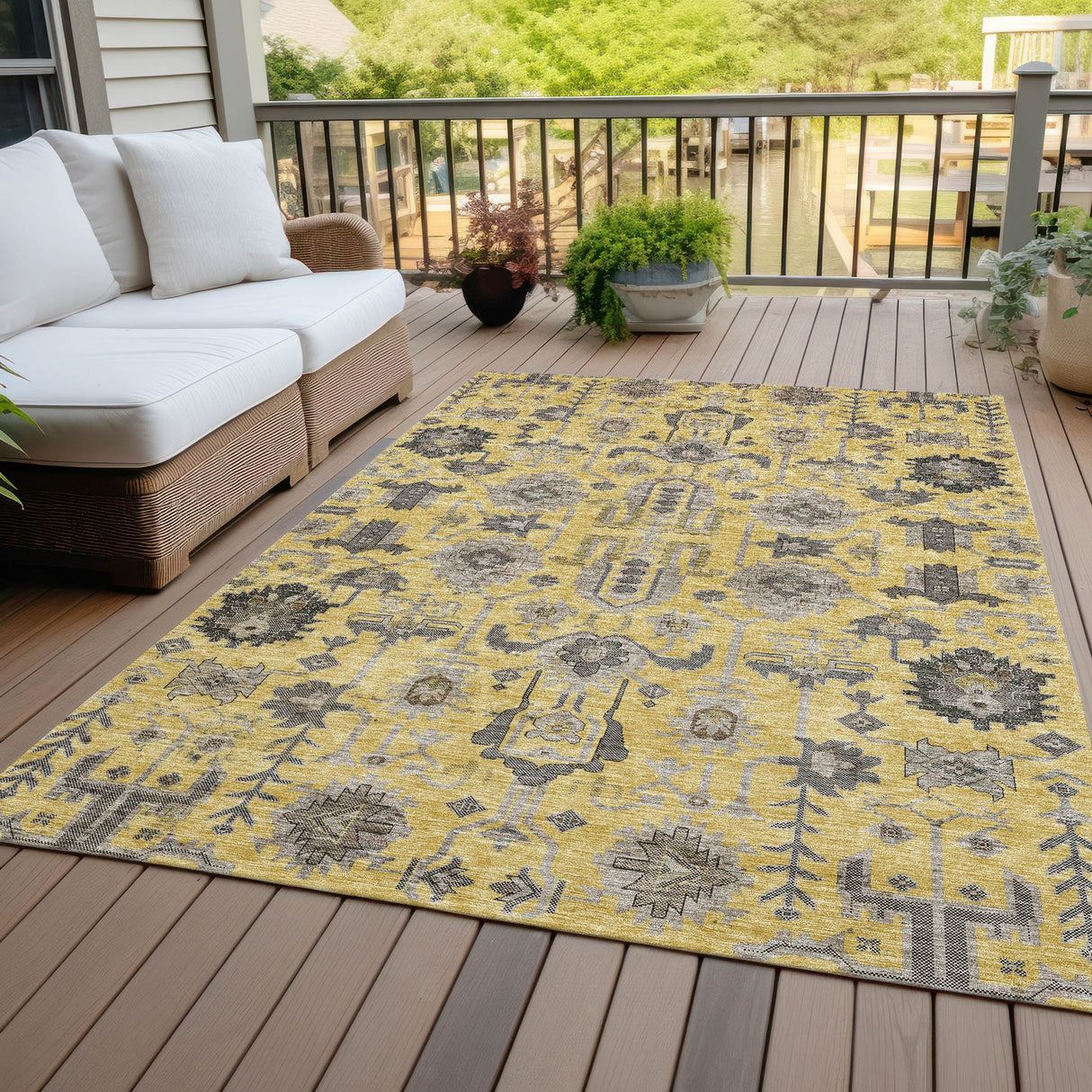 Machine Washable Indoor/ Outdoor Chantille Boho Rug