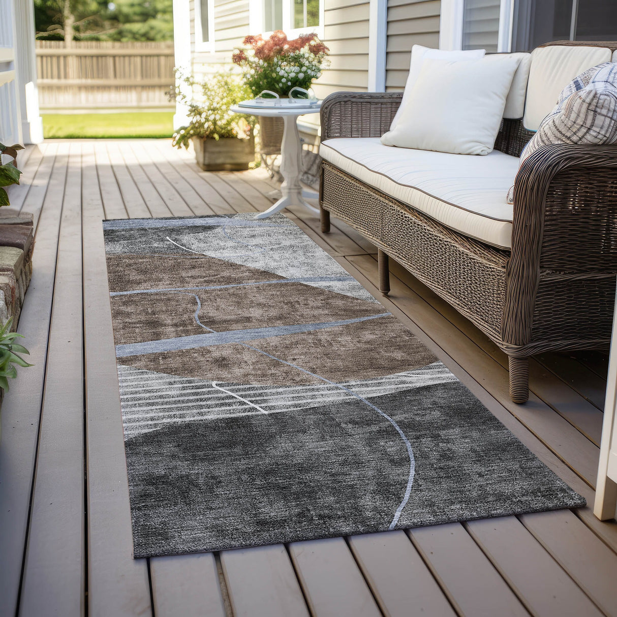 Machine Washable Indoor/ Outdoor Chantille Contemporary Abstract Rug