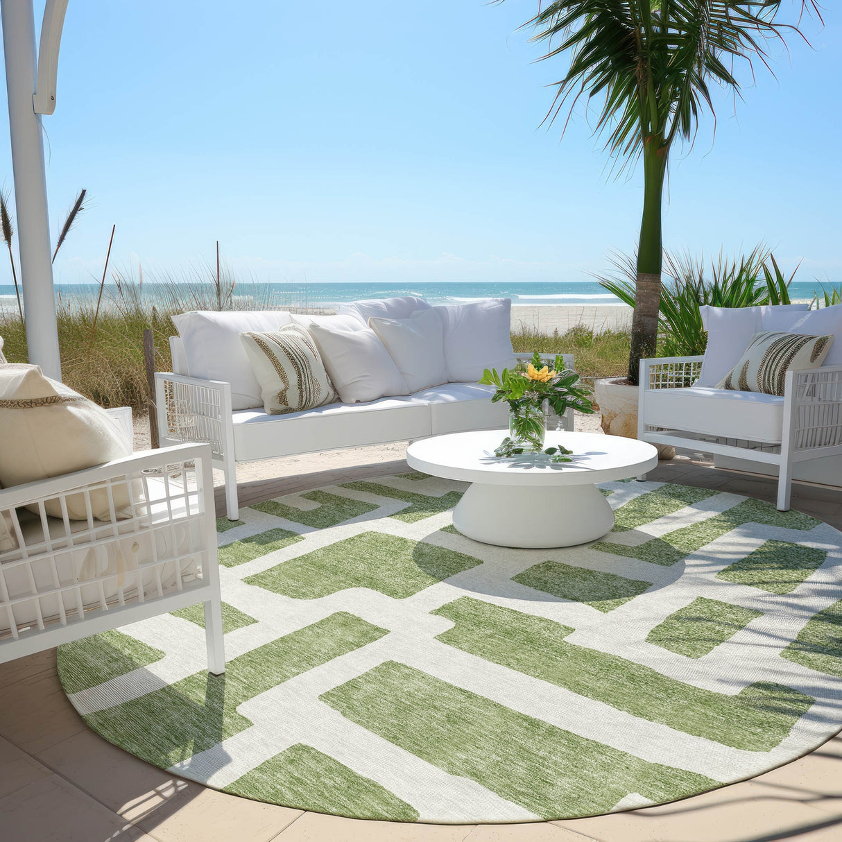 Machine Washable Indoor/ Outdoor Chantille Contemporary Geo Rug