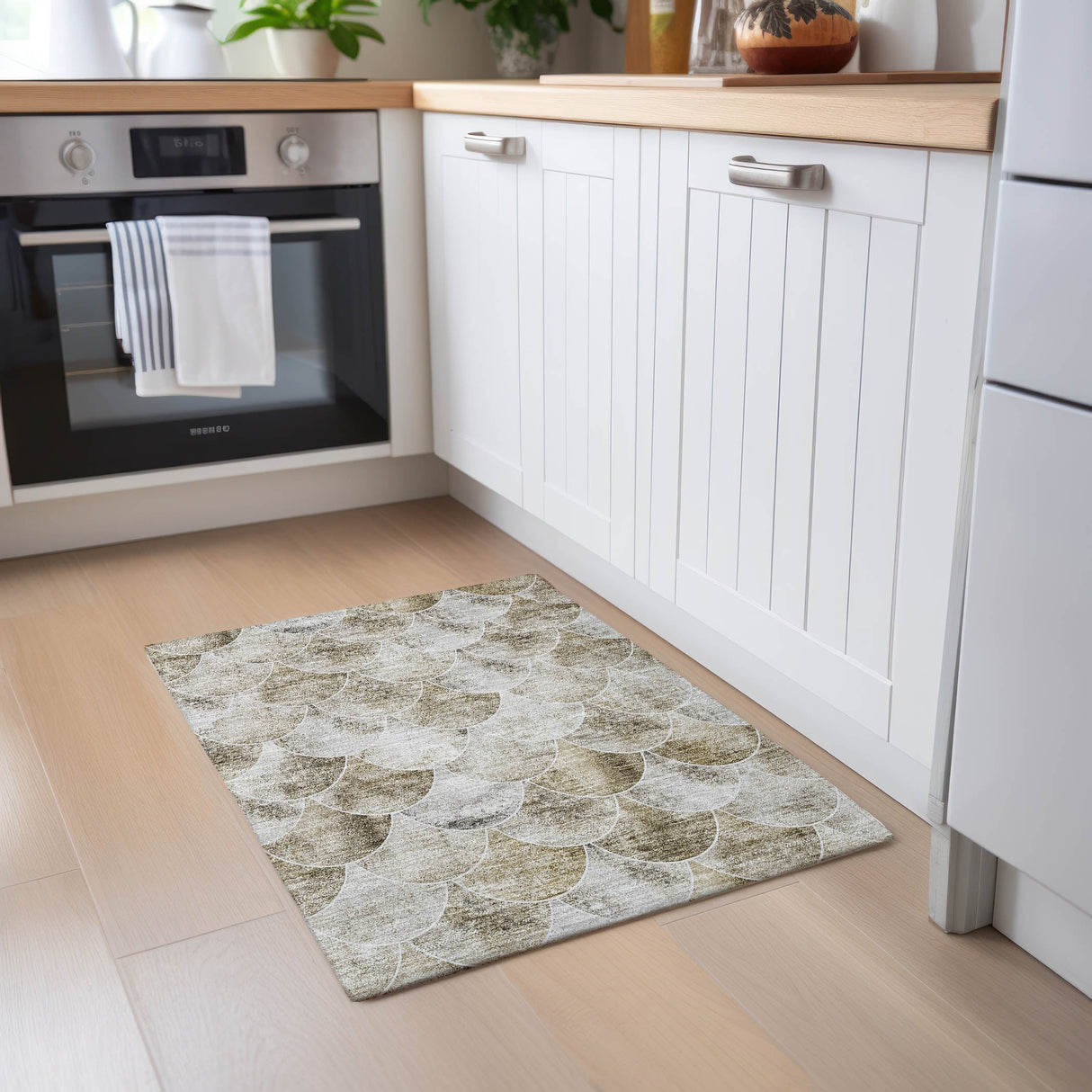 Machine Washable Indoor/ Outdoor Chantille Contemporary Rug