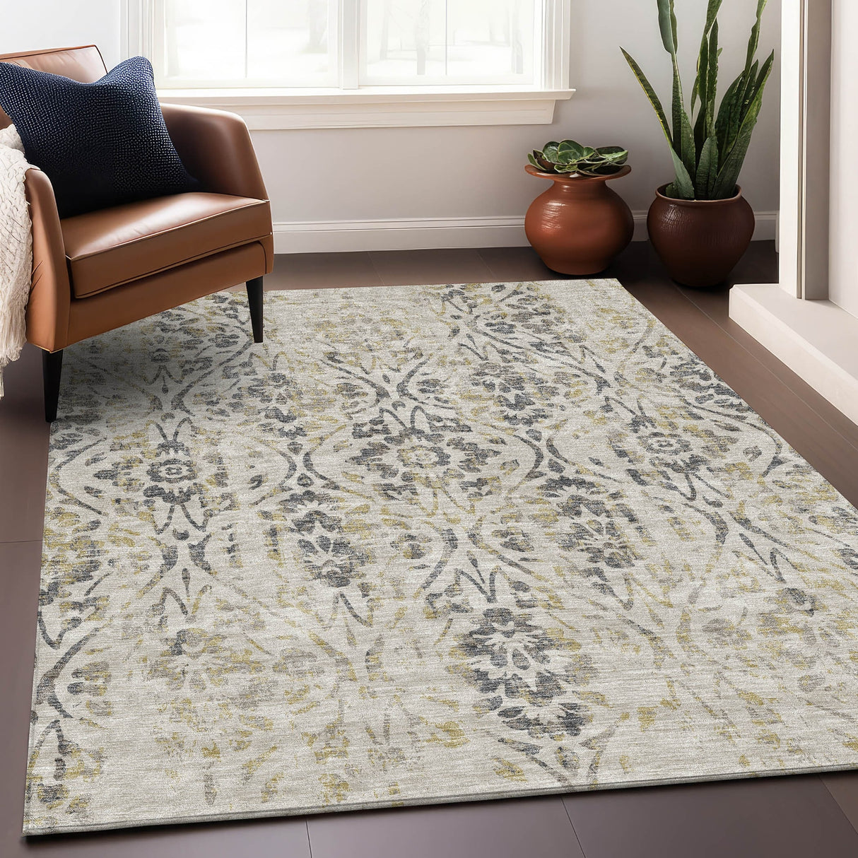 Machine Washable Indoor/ Outdoor Chantille Distressed Traditional Rug