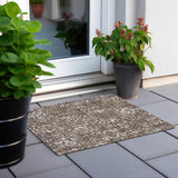 Machine Washable Indoor/ Outdoor Chantille Distressed Traditional Rug