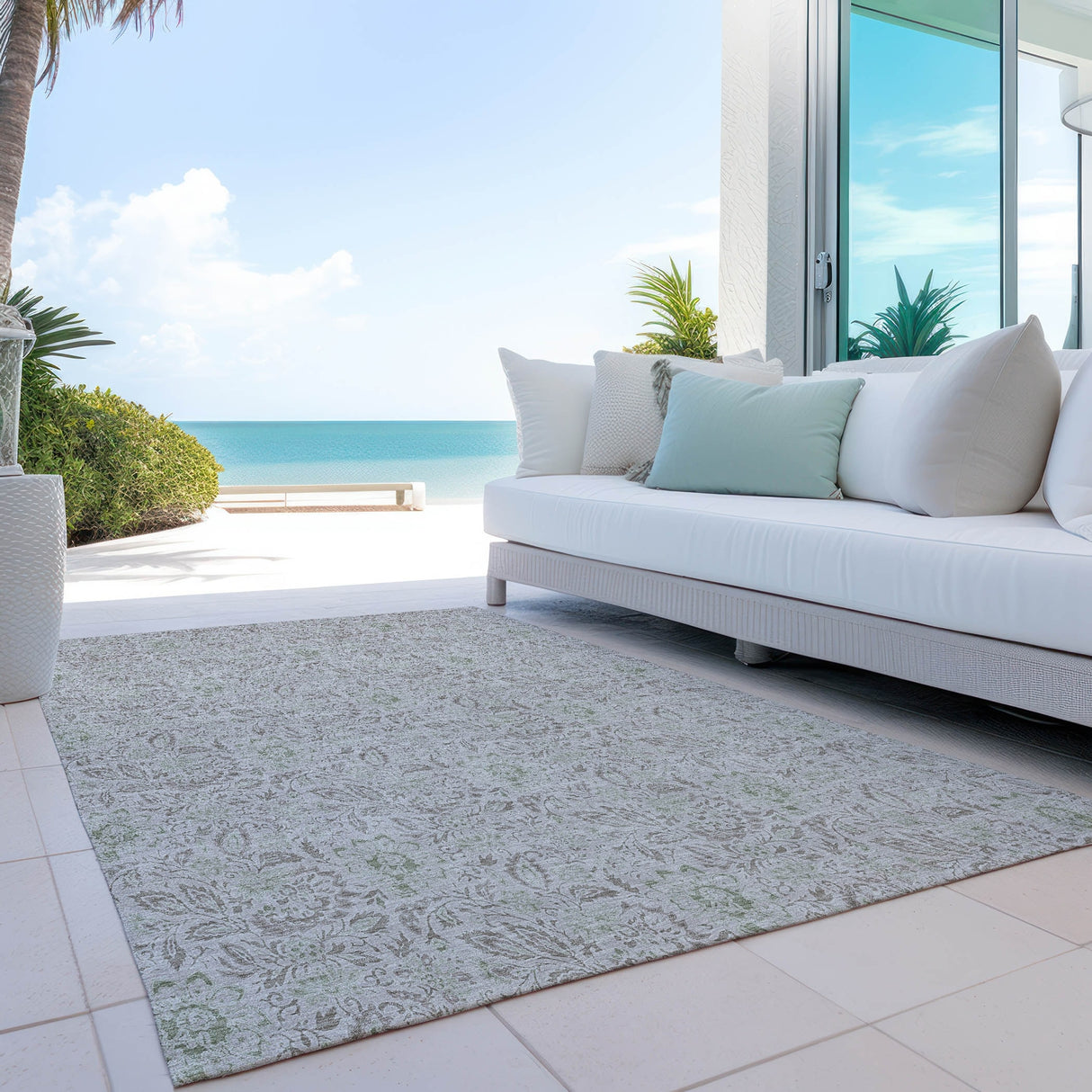 Machine Washable Indoor/ Outdoor Chantille Farmhouse Floral Rug