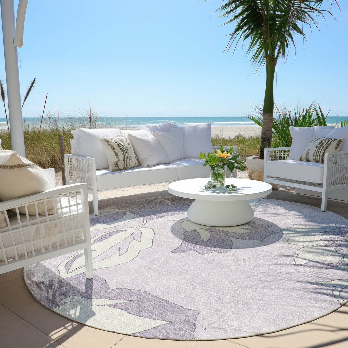 Machine Washable Indoor/ Outdoor Chantille Floral Rug