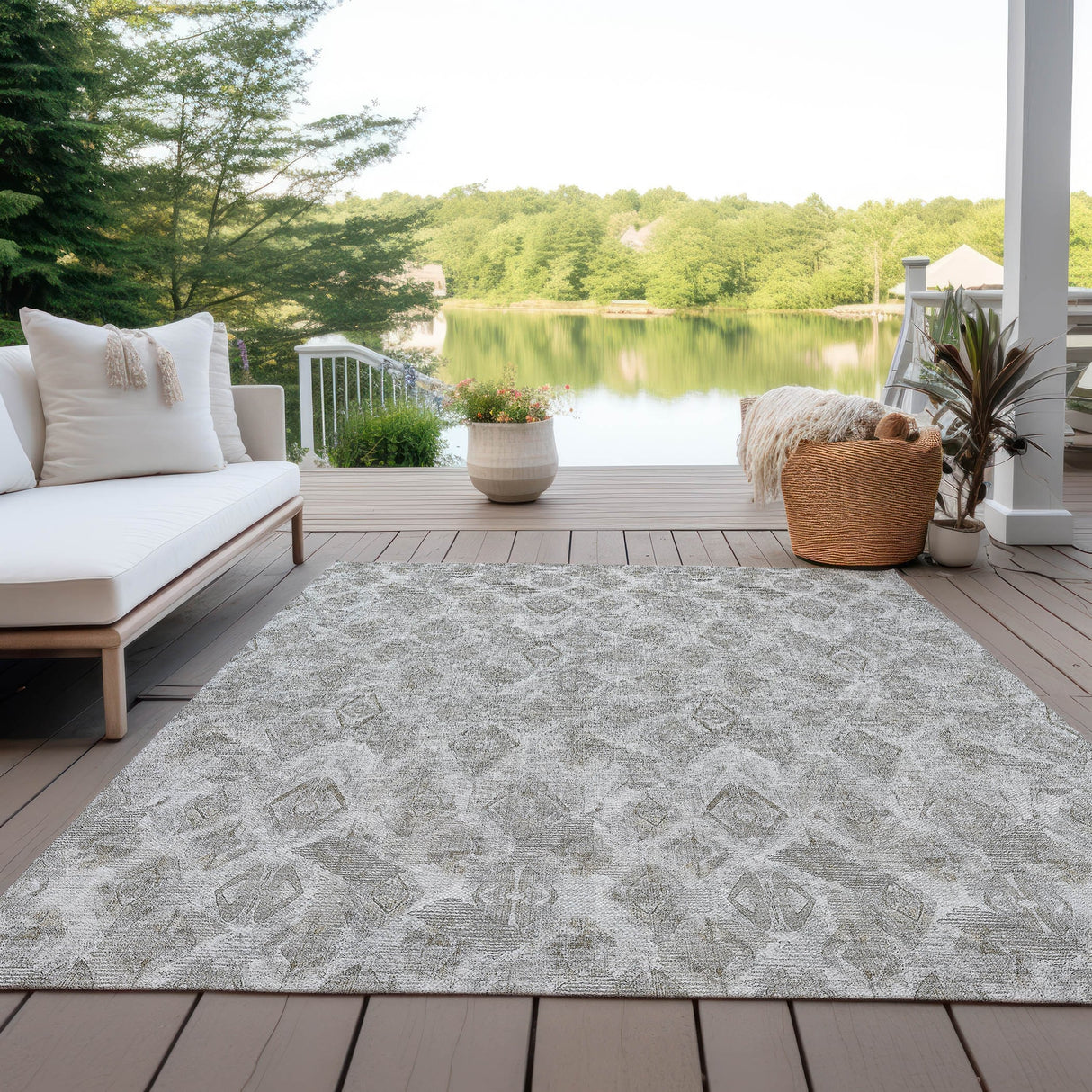 Machine Washable Indoor/ Outdoor Chantille Modern Boho Rug