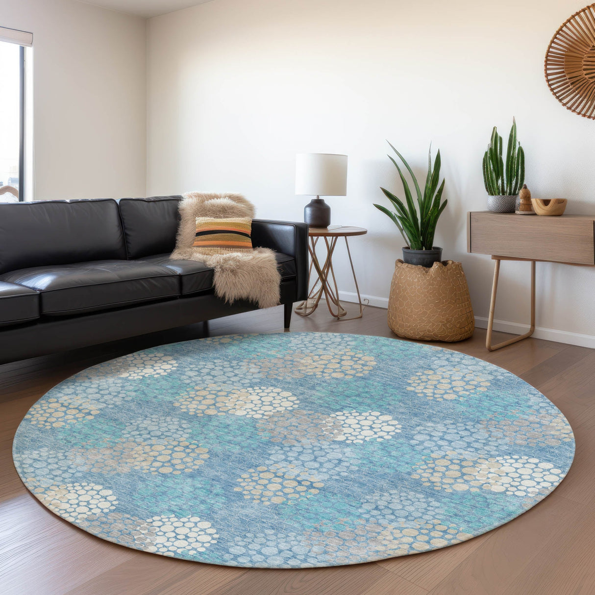 Machine Washable Indoor/ Outdoor Chantille Modern Bubbles Rug