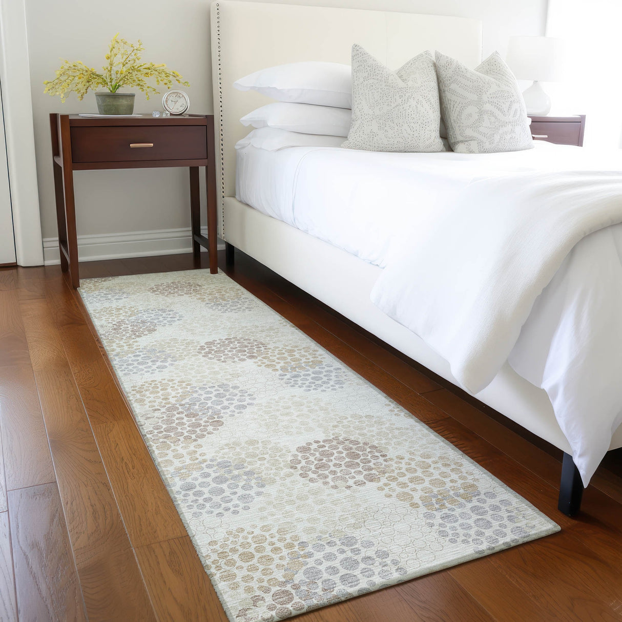 Machine Washable Indoor/ Outdoor Chantille Modern Bubbles Rug