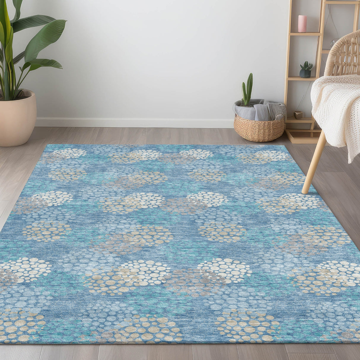 Machine Washable Indoor/ Outdoor Chantille Modern Bubbles Rug
