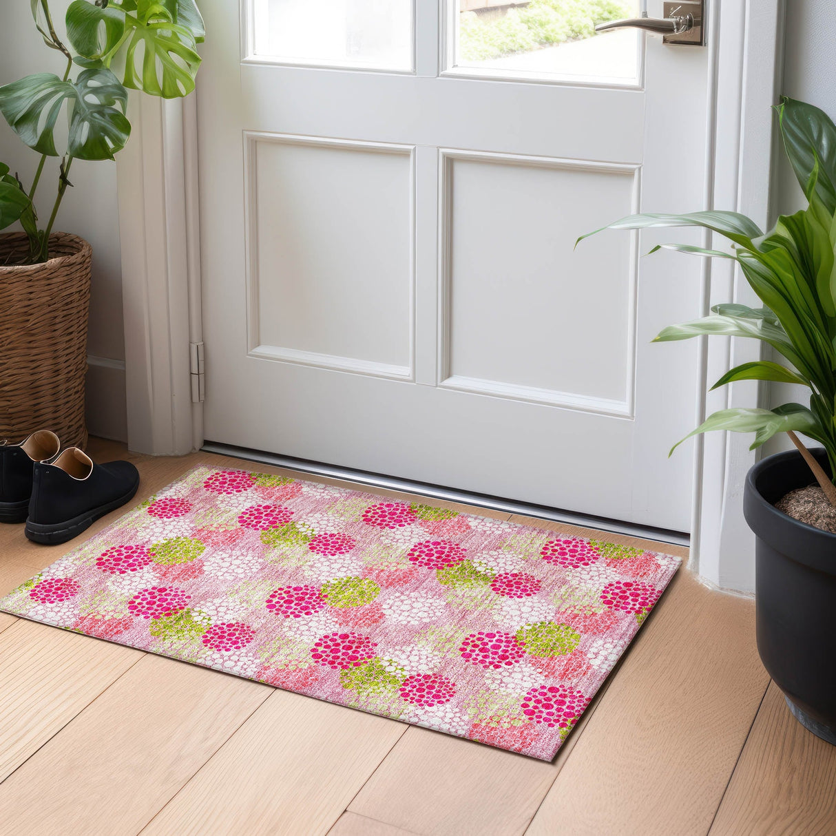 Machine Washable Indoor/ Outdoor Chantille Modern Bubbles Rug