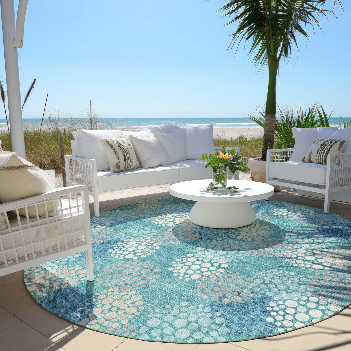 Machine Washable Indoor/ Outdoor Chantille Modern Bubbles Rug