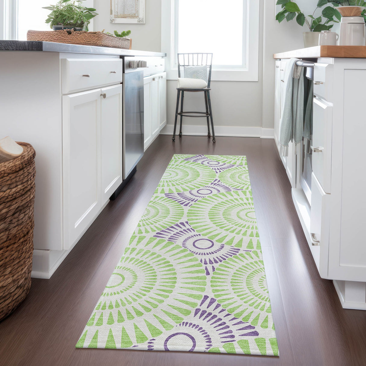 Machine Washable Indoor/ Outdoor Chantille Modern Burst Rug