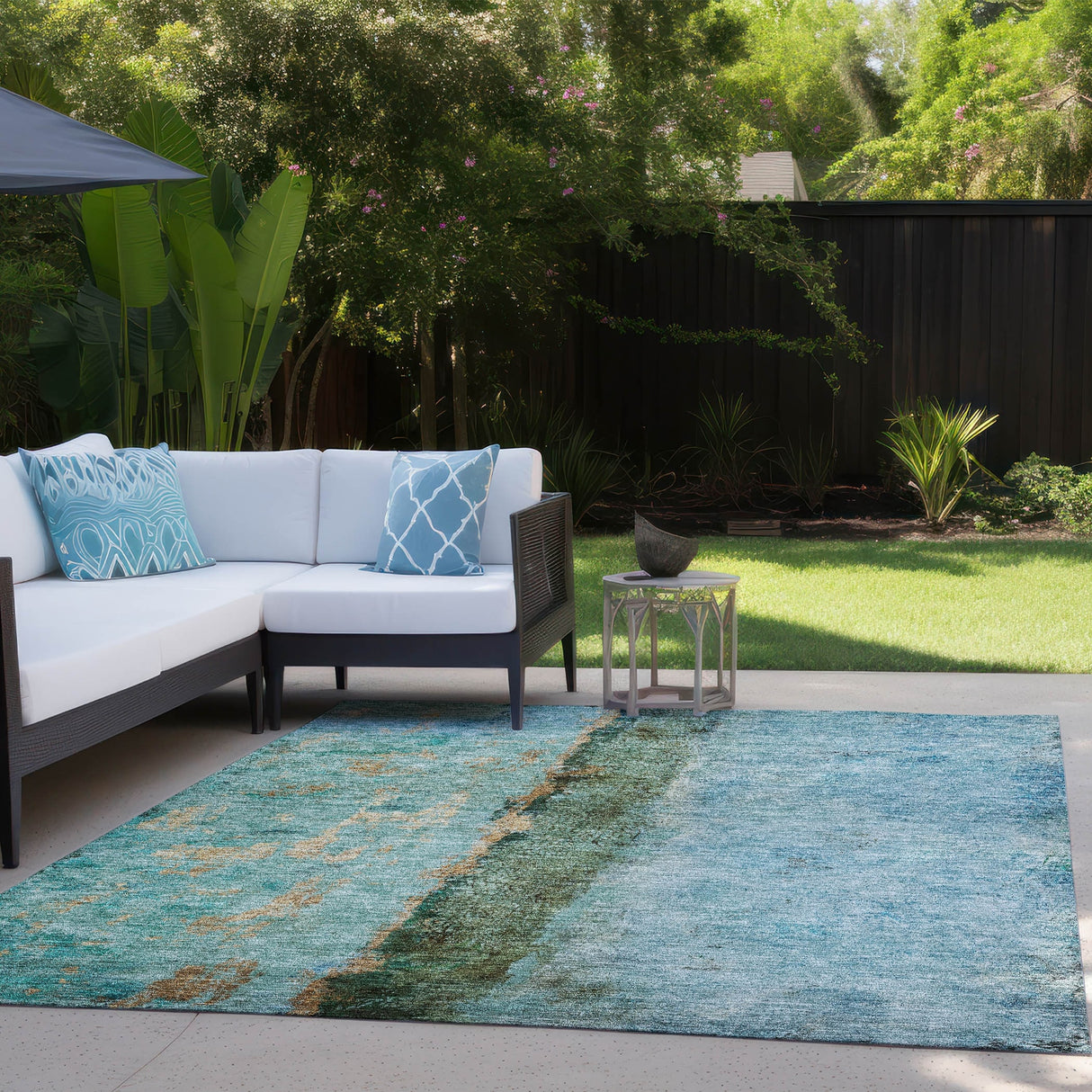 Machine Washable Indoor/ Outdoor Chantille Modern Contemporary Rug