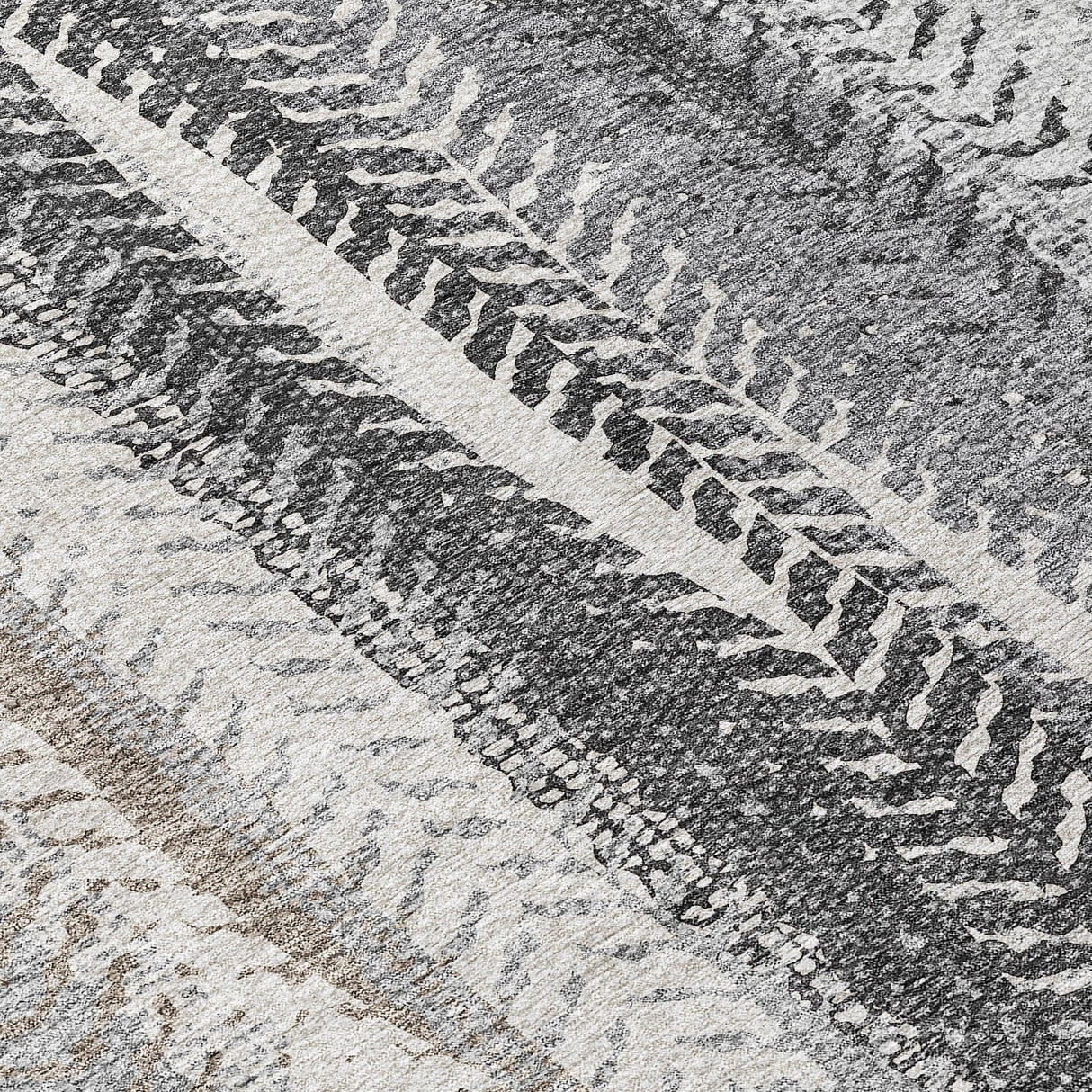Machine Washable Indoor/ Outdoor Chantille Modern Imprints Rug