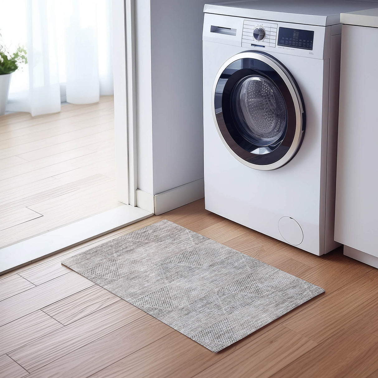 Machine Washable Indoor/ Outdoor Chantille Prism Contemporary Rug