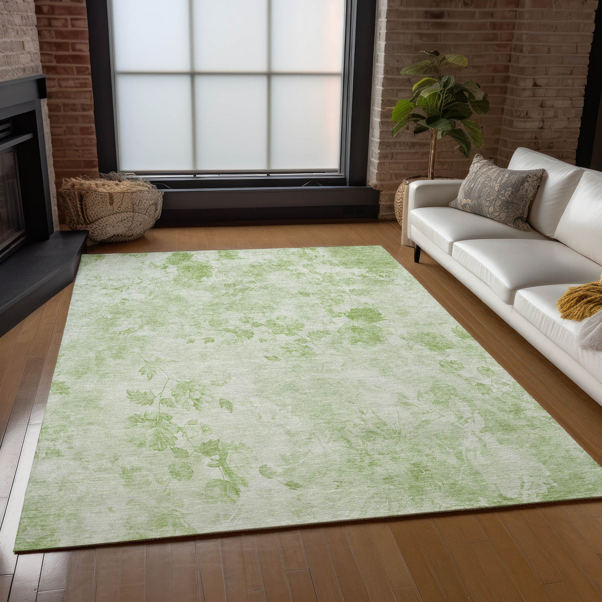 Machine Washable Indoor/ Outdoor Chantille Vanishing Floral Rug