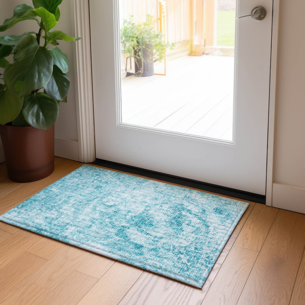 Machine Washable Indoor/ Outdoor Abstract Solid Chantille Rug
