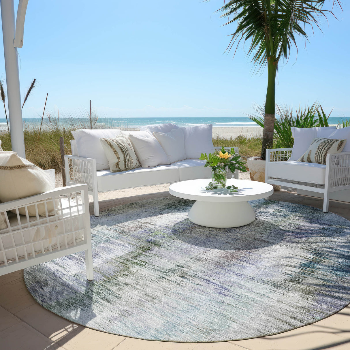 Machine Washable Indoor/ Outdoor Chantille Solid Abstract Rug