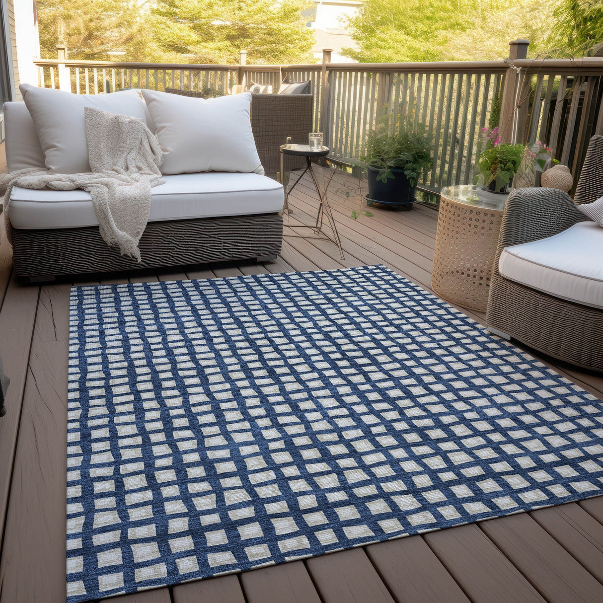 Machine Washable Indoor/ Outdoor Chantille Squares Rug