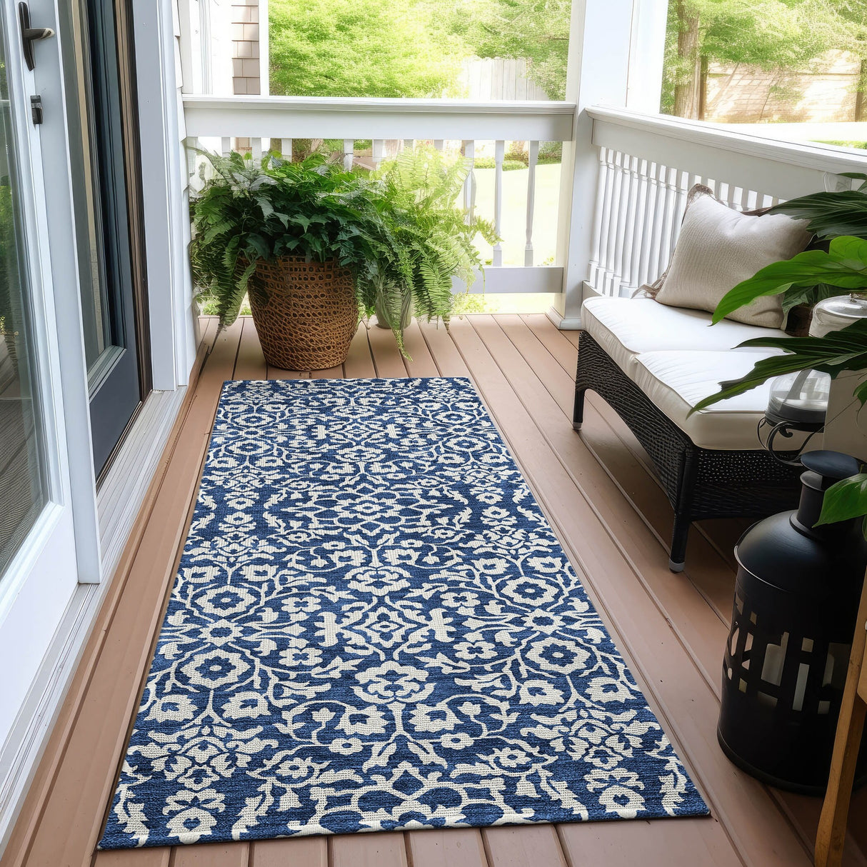 Machine Washable Indoor/ Outdoor Chantille Traditional Farmhouse Rug