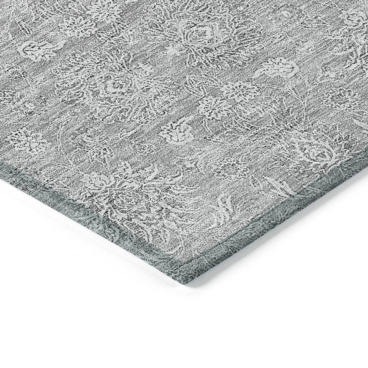 Machine Washable Indoor/ Outdoor Chantille Traditional Floral Rug