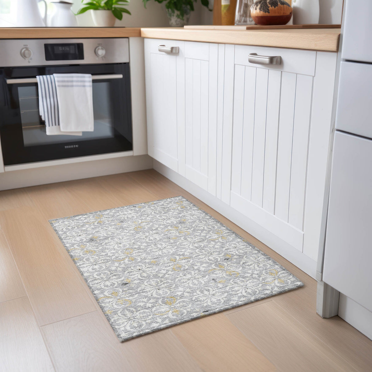 Machine Washable Indoor/ Outdoor Chantille Traditional Medallion Rug