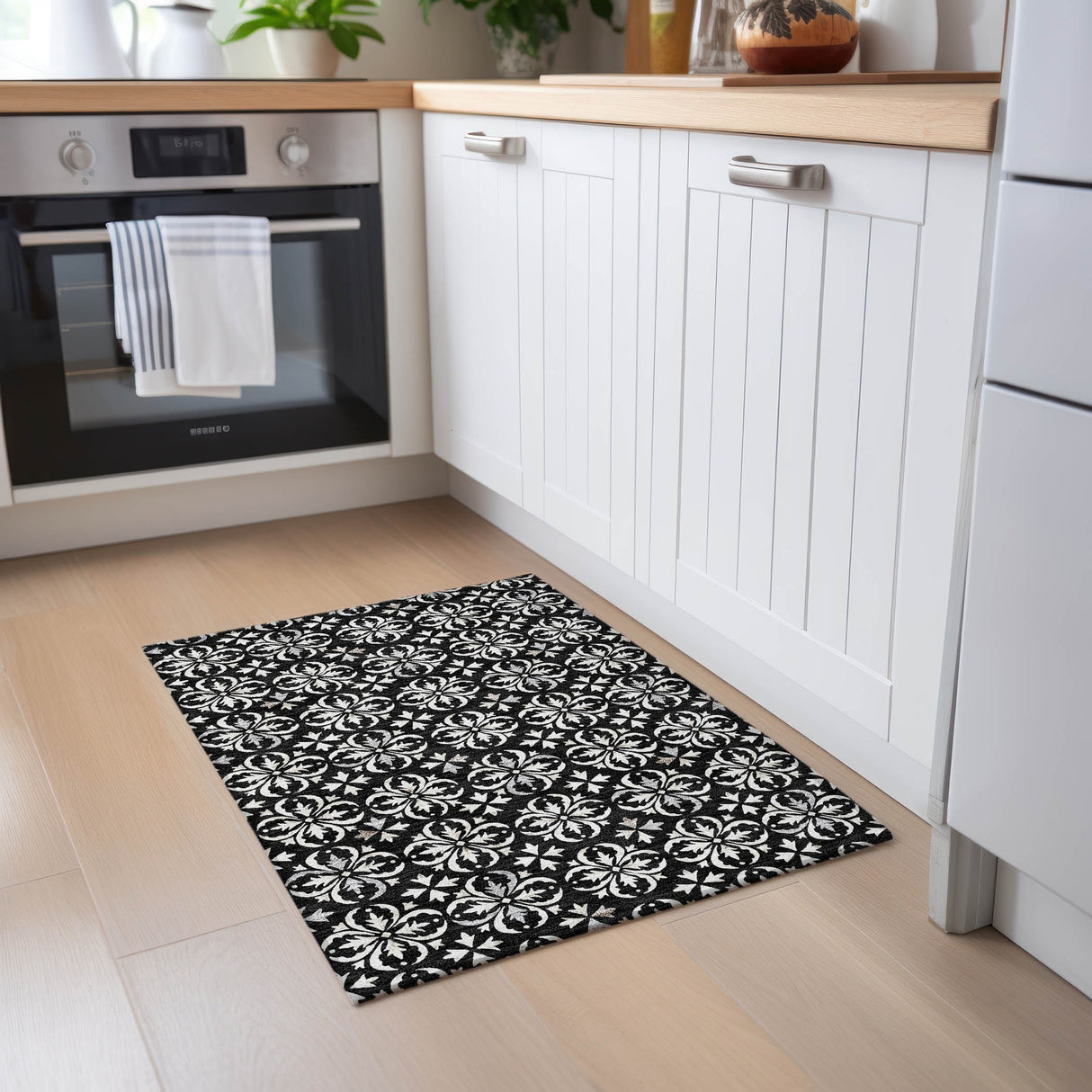 Machine Washable Indoor/ Outdoor Chantille Traditional Medallion Rug