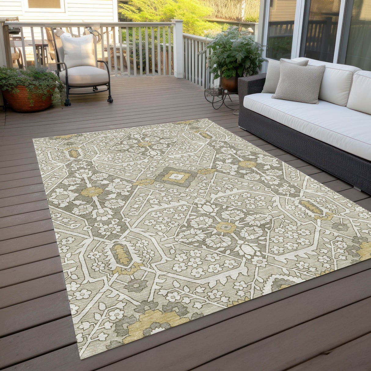 Machine Washable Indoor/ Outdoor Chantille Traditional Rug