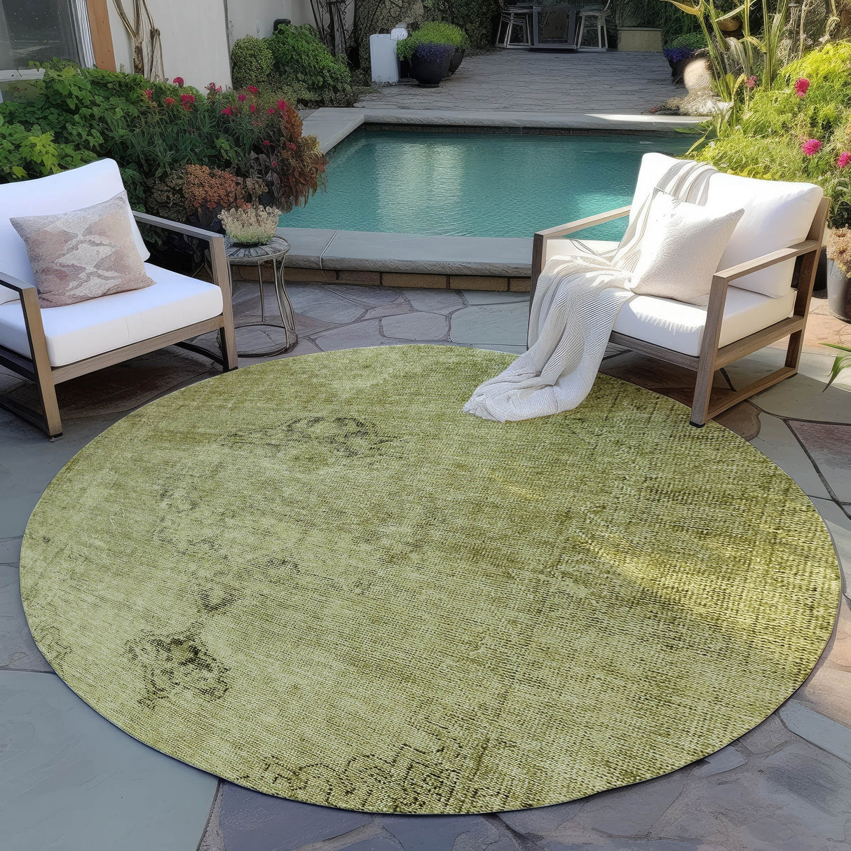Machine Washable Indoor/ Outdoor Chantille Traditional Vintage Rug