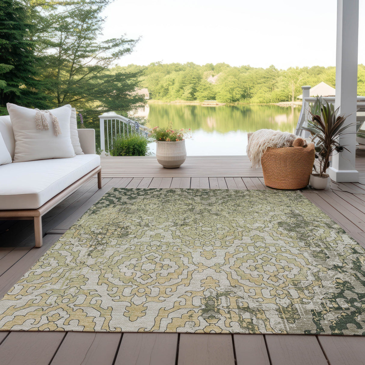 Machine Washable Indoor/ Outdoor Chantille Transitional Rug