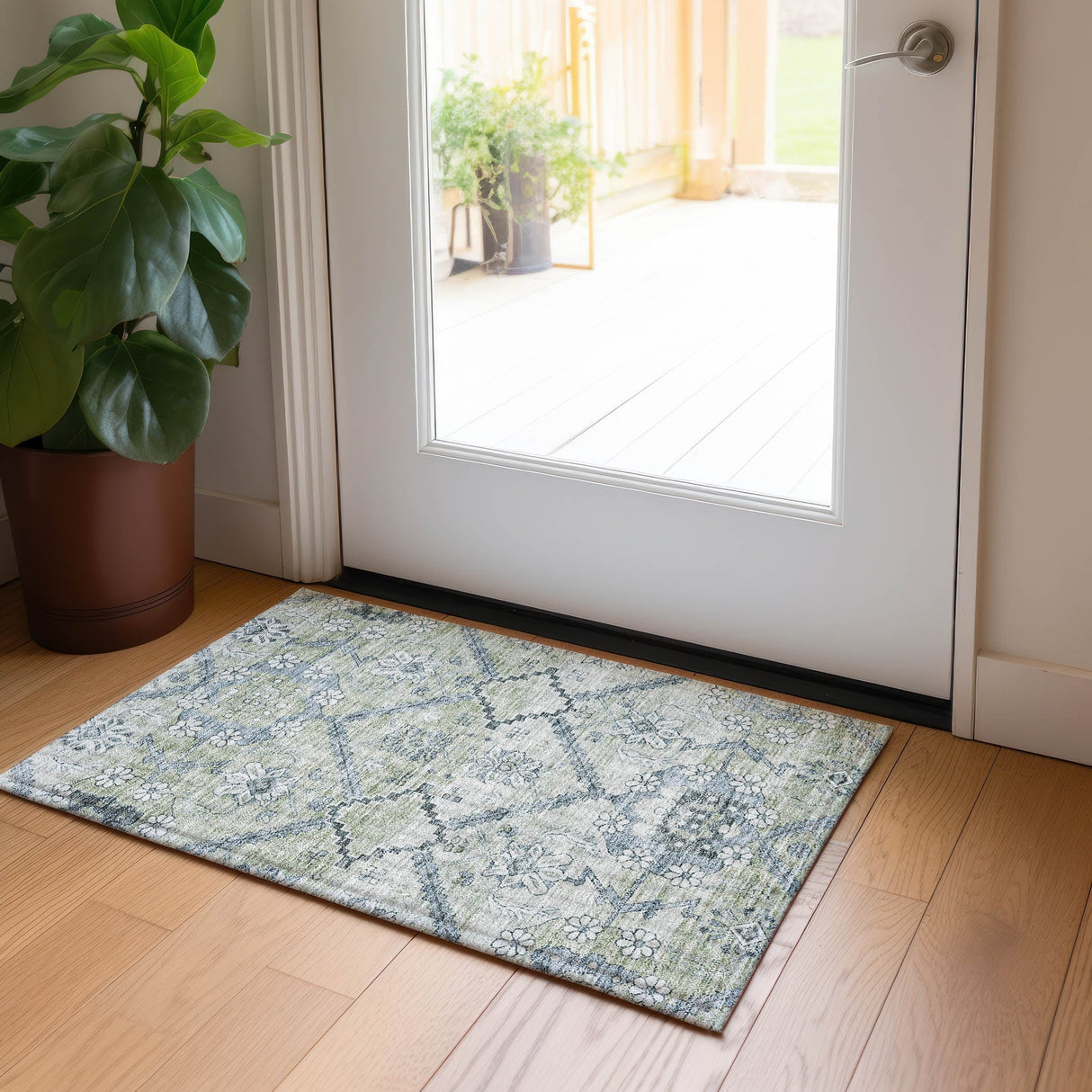 Machine Washable Indoor/ Outdoor Chantille Tribal Garden Rug