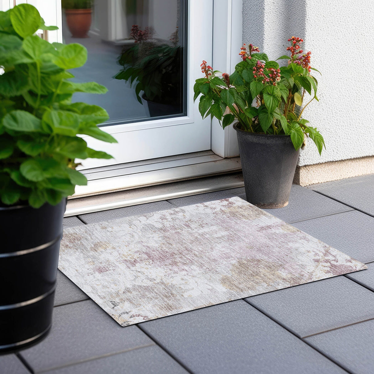 Machine Washable Indoor/ Outdoor Chantille Vintage Damask Rug