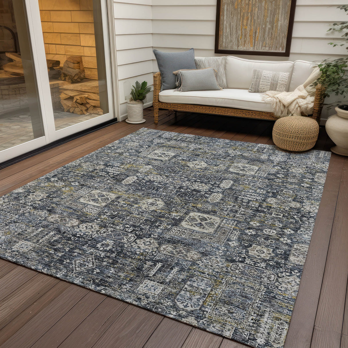 Machine Washable Indoor/ Outdoor Chantille Vintage Traditional Rug