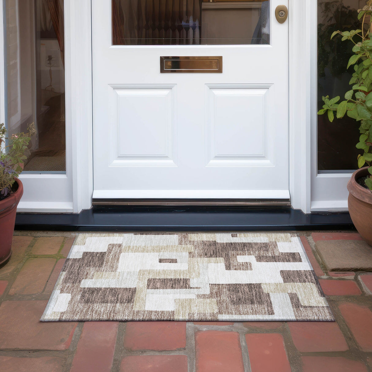 Machine Washable Indoor/ Outdoor Contempoary Blocks Chantille Rug