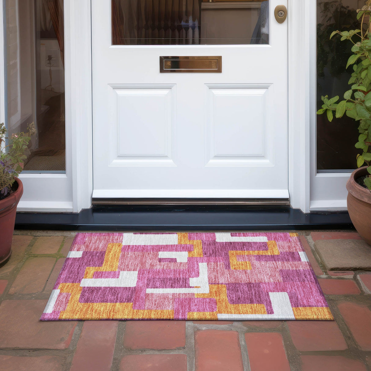 Machine Washable Indoor/ Outdoor Contempoary Blocks Chantille Rug
