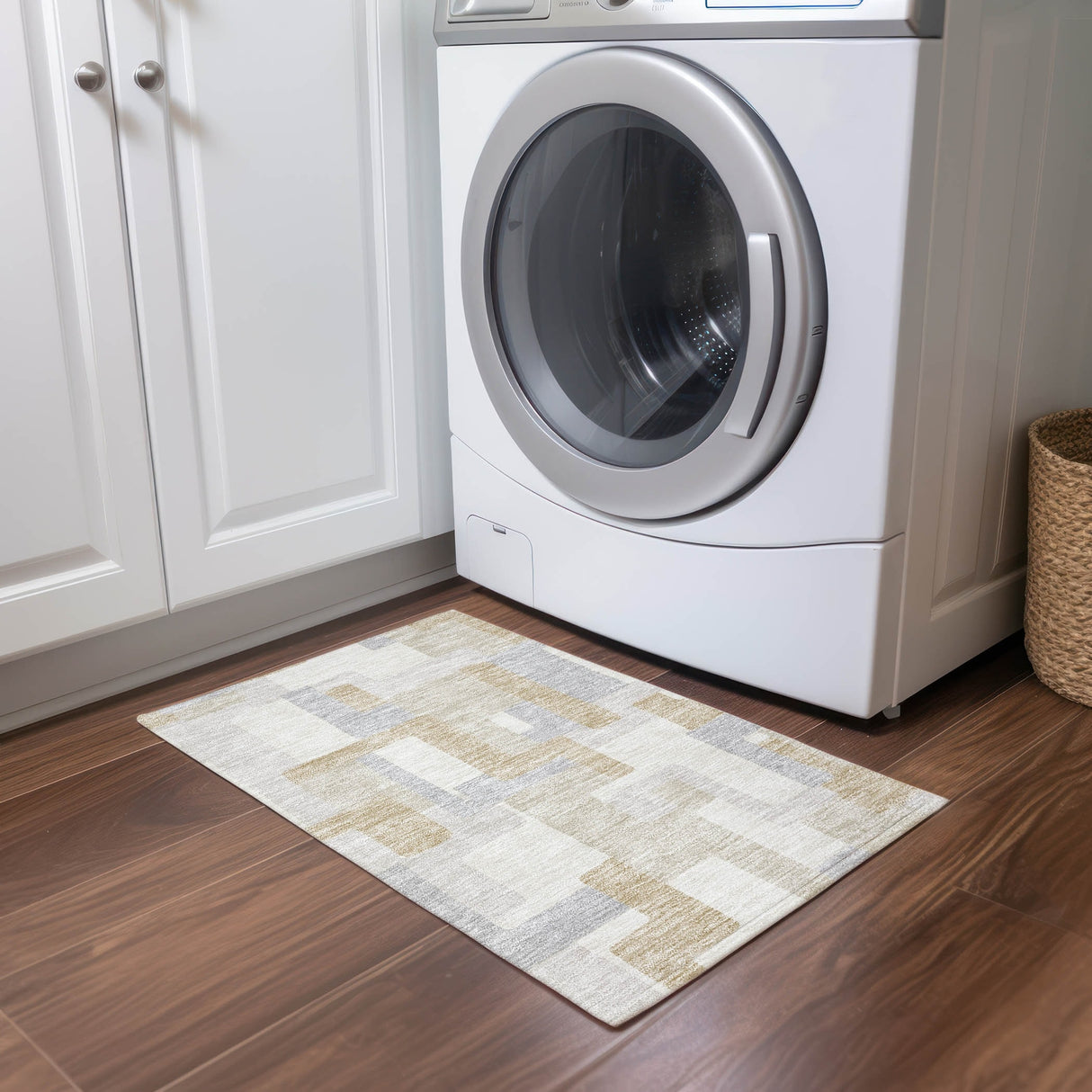 Machine Washable Indoor/ Outdoor Contempoary Blocks Chantille Rug