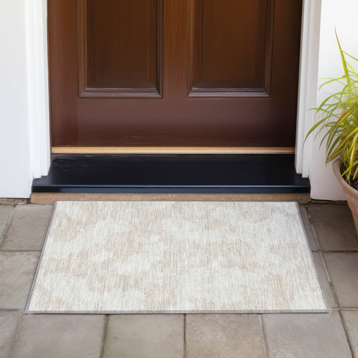 Machine Washable Indoor/ Outdoor Contemporary Abstract Chantille Rug