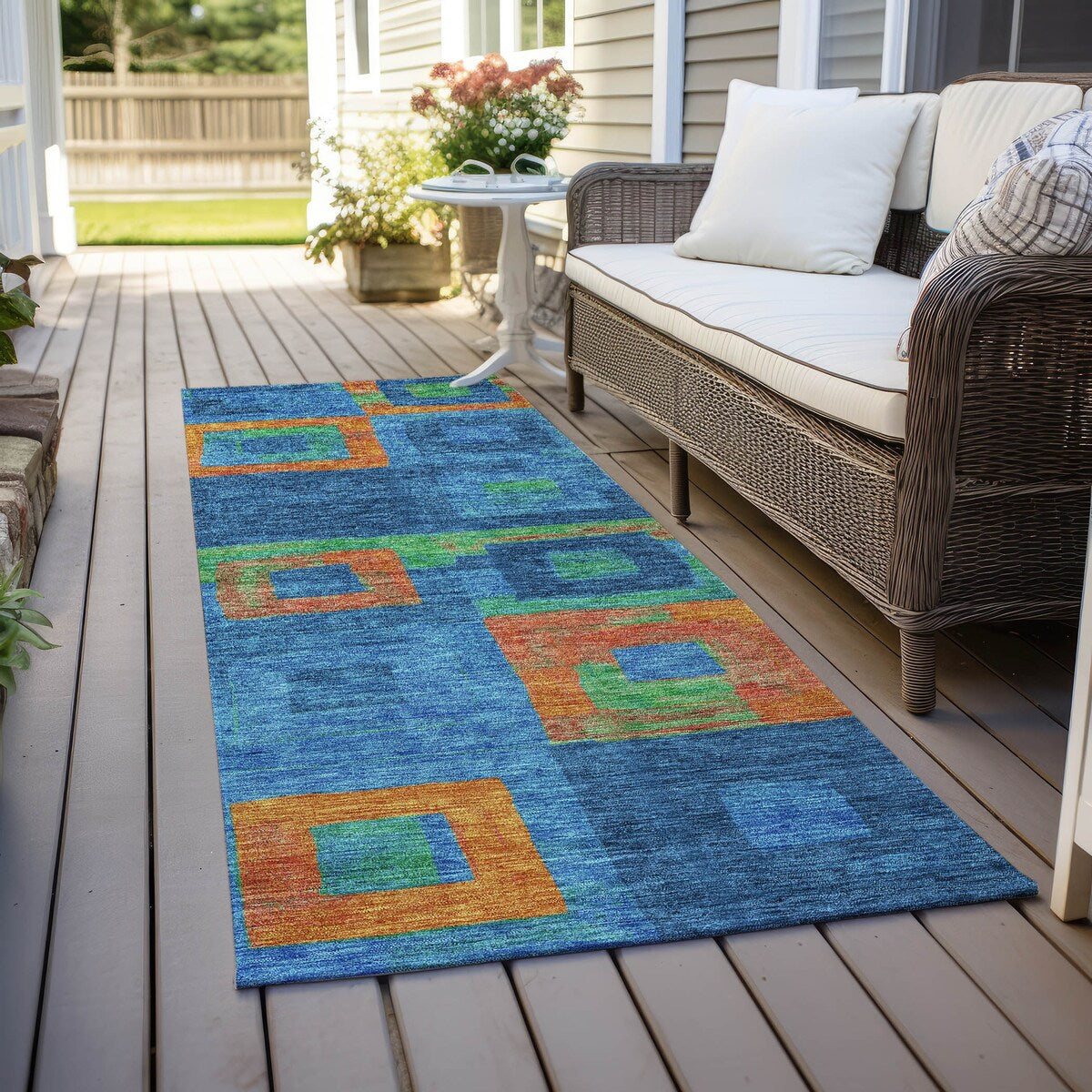 Machine Washable Indoor/ Outdoor Contemporary Blocks Chantille Rug