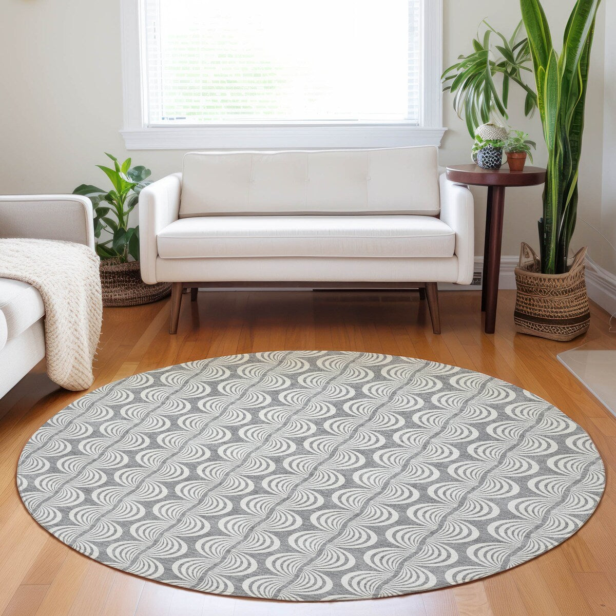 Machine Washable Indoor/ Outdoor Contemporary Chantille Rug