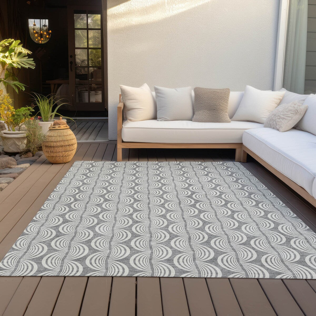 Machine Washable Indoor/ Outdoor Contemporary Chantille Rug