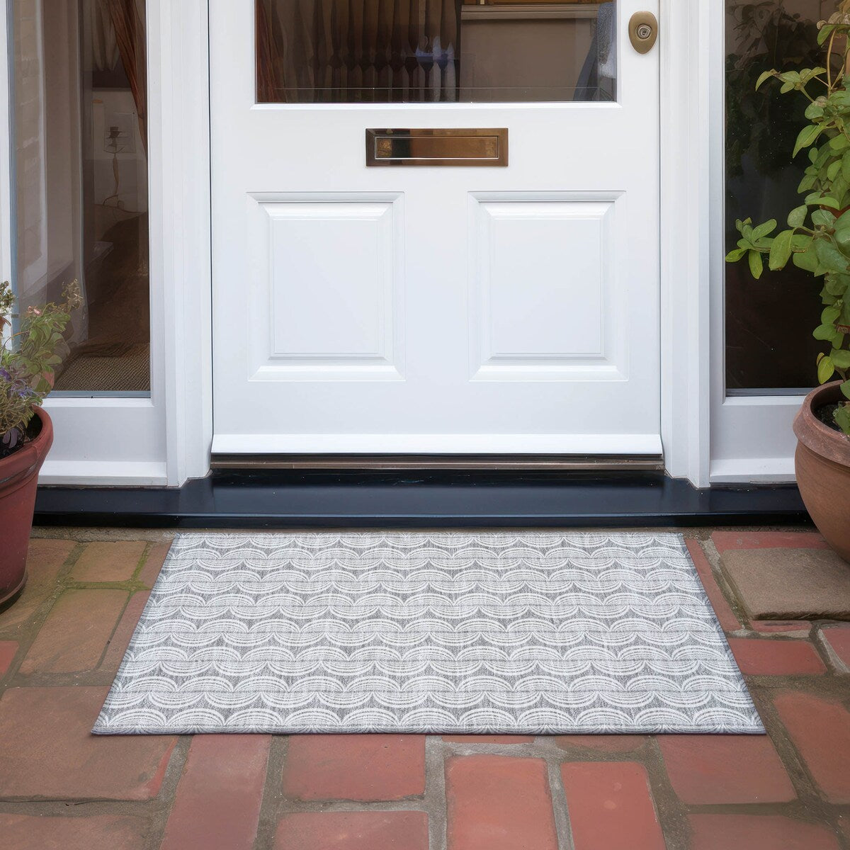Machine Washable Indoor/ Outdoor Contemporary Chantille Rug