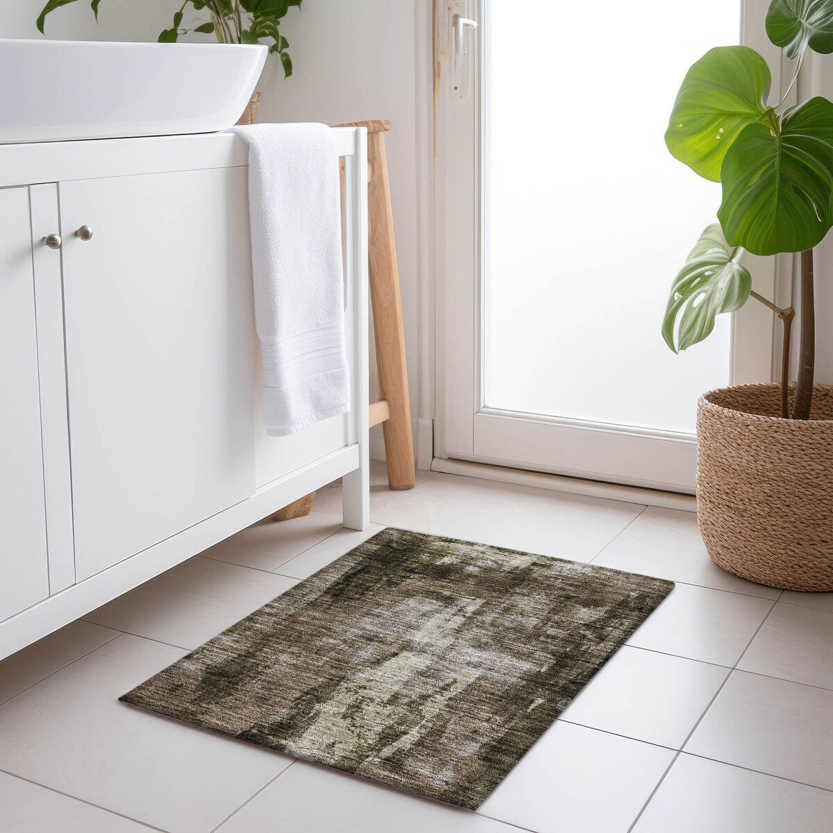 Machine Washable Indoor/ Outdoor Contemporary Chantille Rug