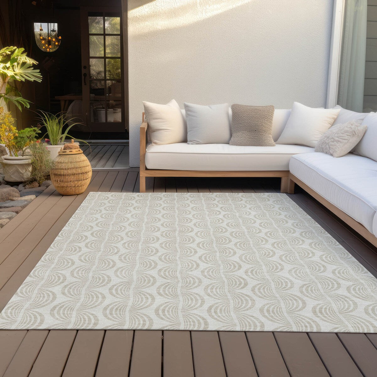 Machine Washable Indoor/ Outdoor Contemporary Chantille Rug