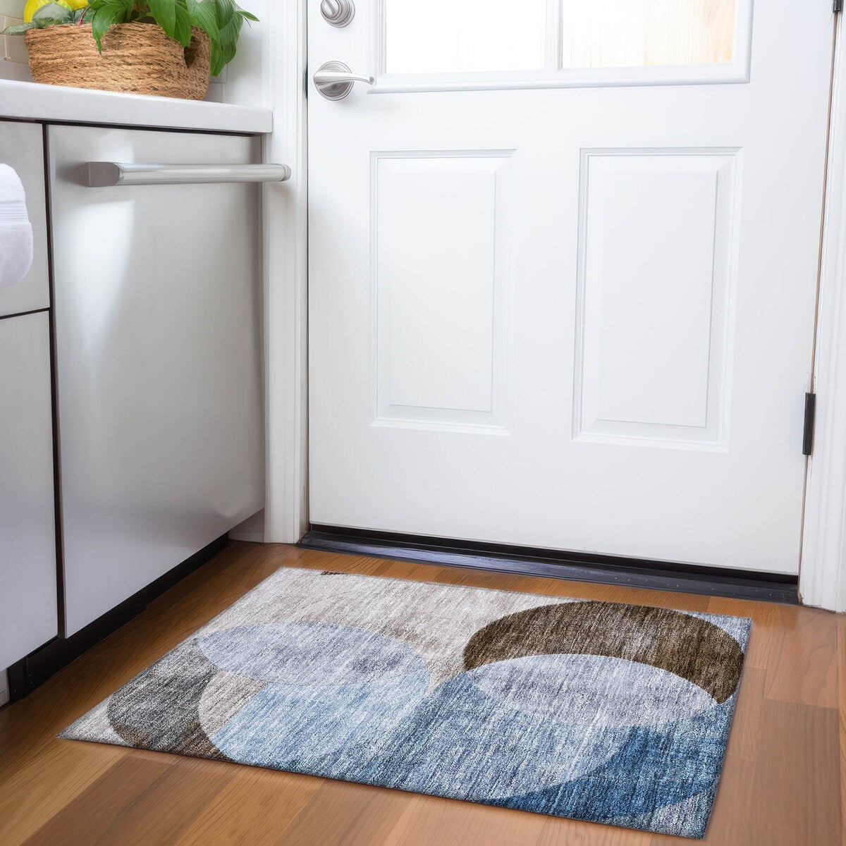 Machine Washable Indoor/ Outdoor Contemporary Deco Chantille Rug