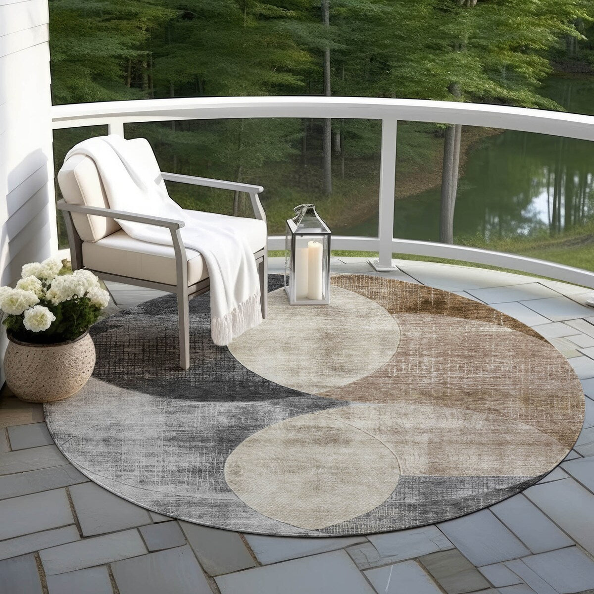Machine Washable Indoor/ Outdoor Contemporary Deco Chantille Rug