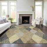 Machine Washable Indoor/ Outdoor Diamond Stripes Chantille Rug