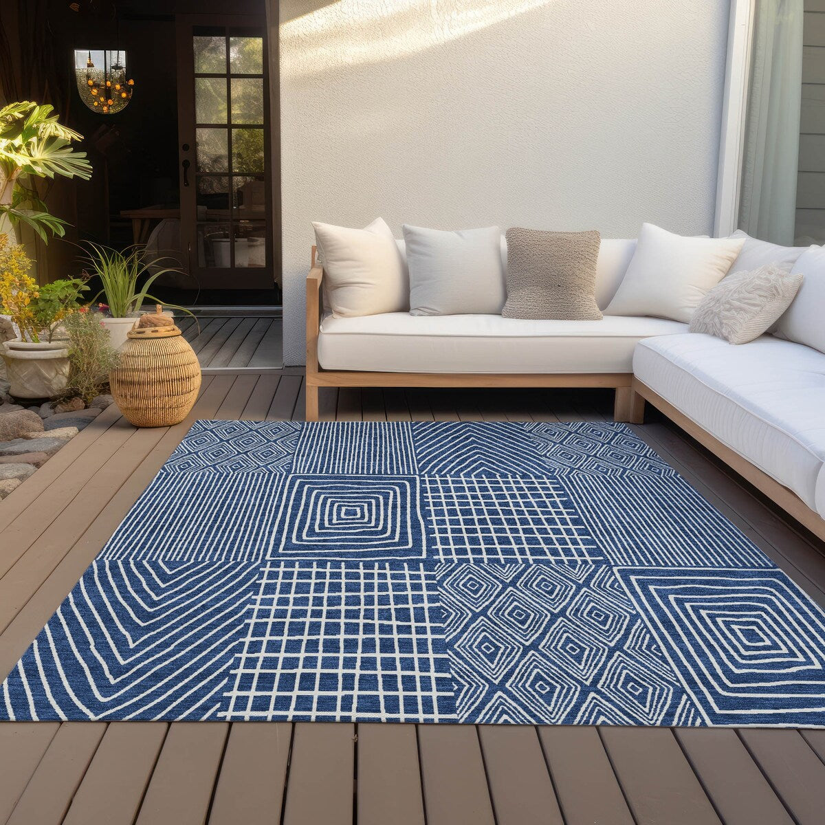 Machine Washable Indoor/ Outdoor Geo Patchwork Chantille Rug