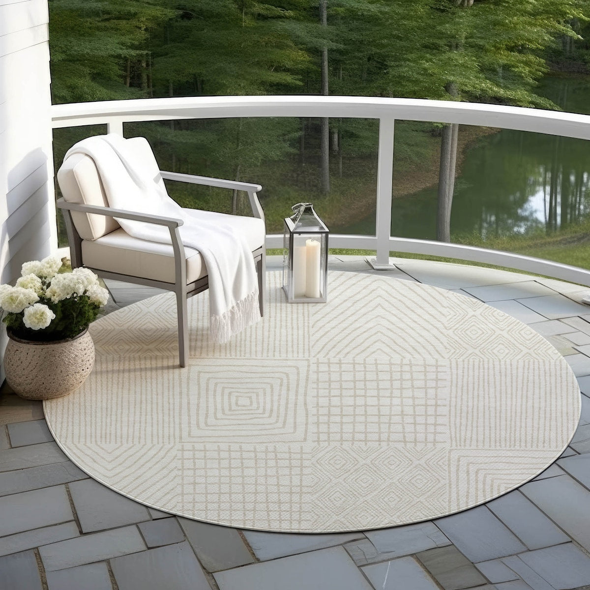 Machine Washable Indoor/ Outdoor Geo Patchwork Chantille Rug