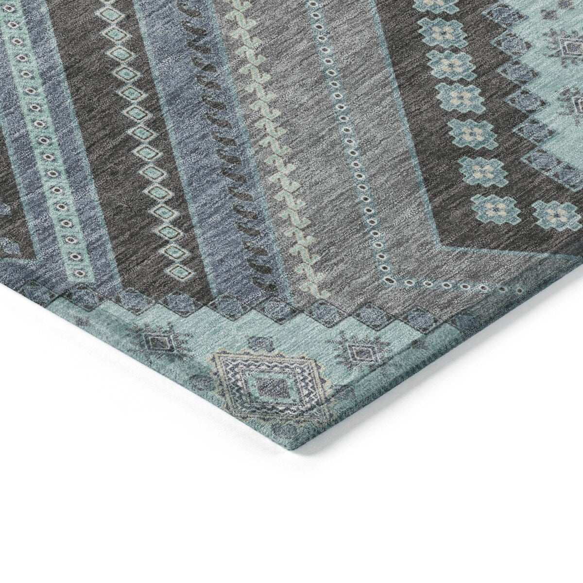 Machine Washable Indoor/ Outdoor Global Boho Chantille Rug