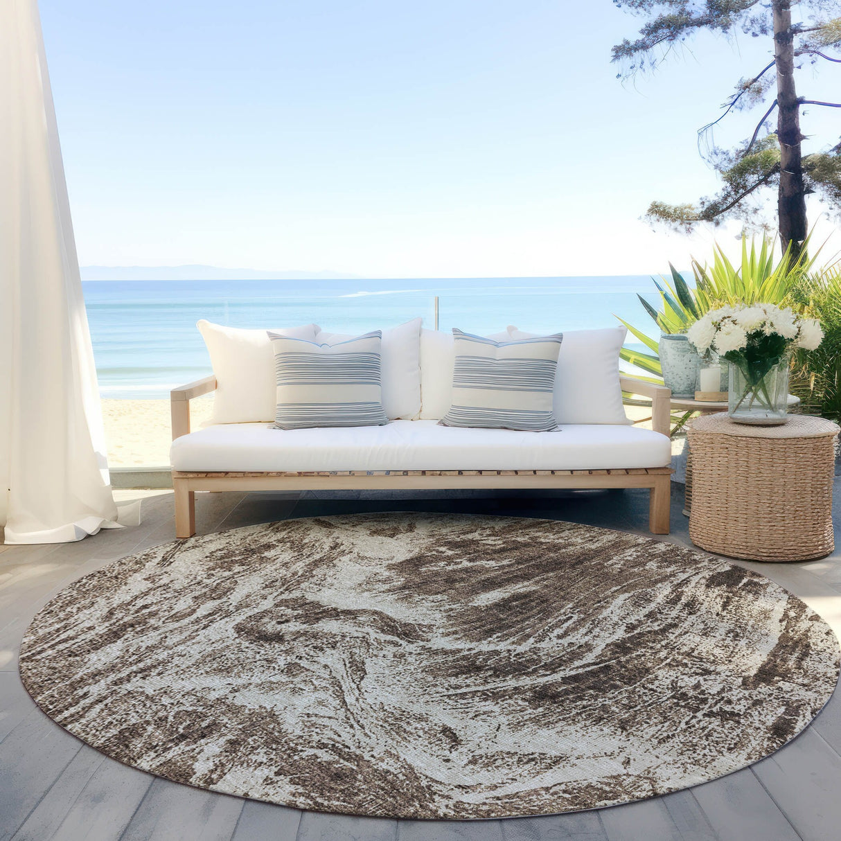 Machine Washable Indoor/ Outdoor Modern Abstract Chantille Rug